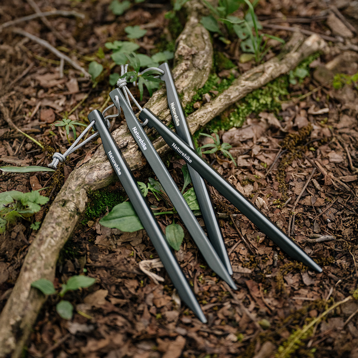 Naturehike zesílené stanové kolíky 18 cm (V profil) – 15,7 g/ks